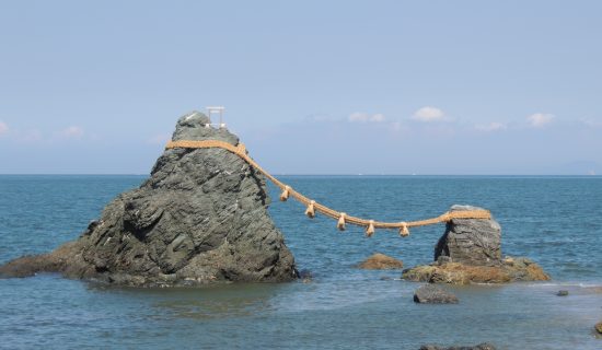 夫妇岩二见兴玉神社