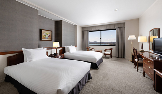 Classic Deluxe Suite 2 Bedroom Mountain View