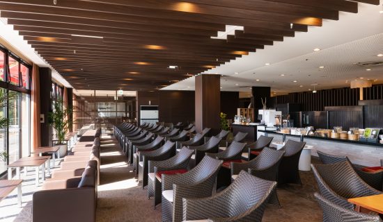 Evening Social Drink Image | Grand Mercure Ise-shima Resort & Spa